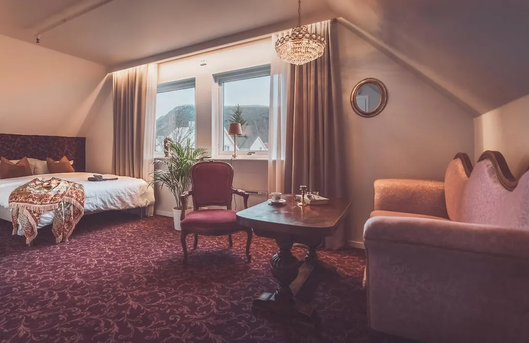Villa Havblikk Tromso-1